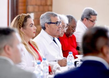 CMD hace propuesta al CNSS y da dos mese para que le responda