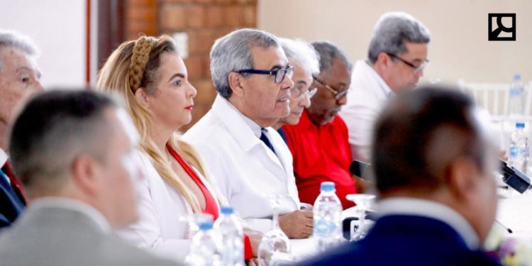 CMD hace propuesta al CNSS y da dos mese para que le responda