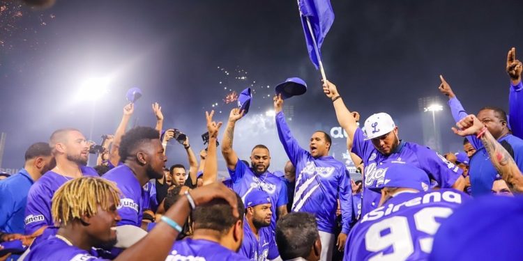Licey retoma «liderato» béibol dominicano