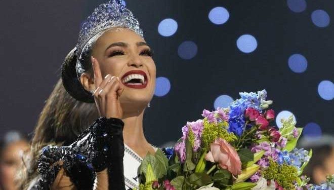 Se quedó en EEUU corona de Miss Universo