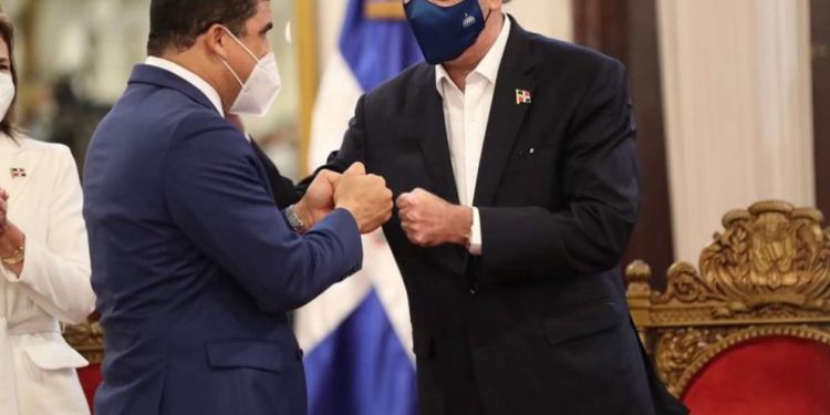 Dio Astacio: «SDE necesita alternativas que mejoren vida de la gente»