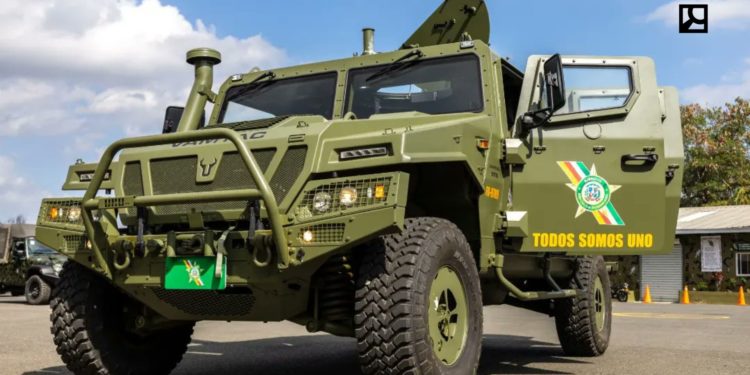 Ejército recibe vehículos blindados