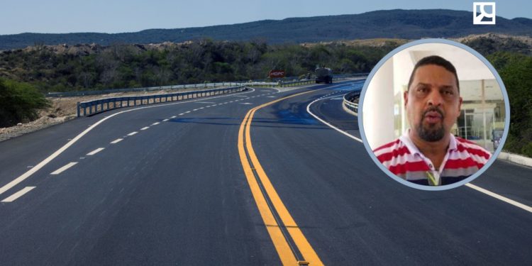 Néstor «truena» contra el gobierno y Abinader