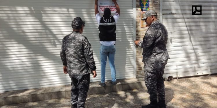 Cierran Drink donde ocurrió tiroteo en que mataron 3 en Tamayo