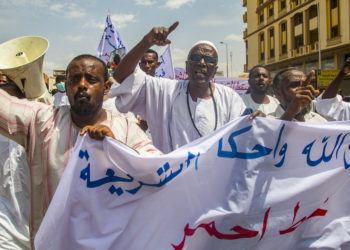 Disponen «mocharle» mano derecha 3 sudaneces por robo de 52 cilindros de gas