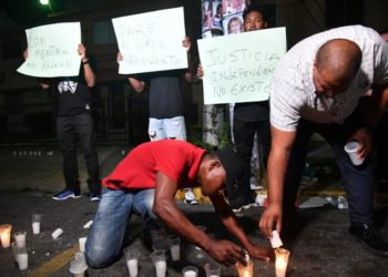 Para manifestante arresto de Gonzalo: “circo” de Abinader