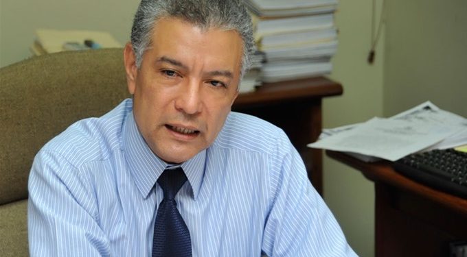 Ángel Lockward no estaba en casa y va a entregarse