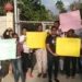 Paralizan clases mal estado de centro educativo en Tamayo