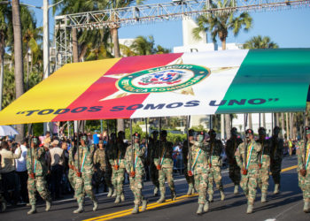 Quitarán botas a guardias que fueron a desfile el 27