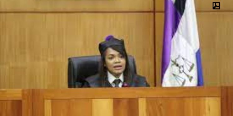 Hoy es el tercer intento por conocer coerción a calamares