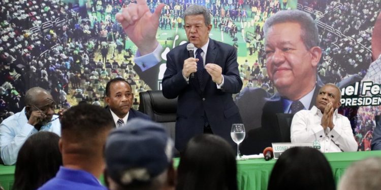 Leonel: «los dominicanos estamos pasando hambre»