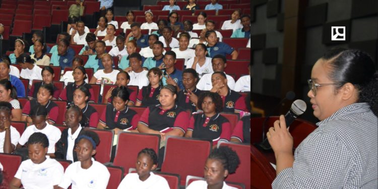 Dictan conferencia en la UASD Recinto Barahona sobre cambio climática