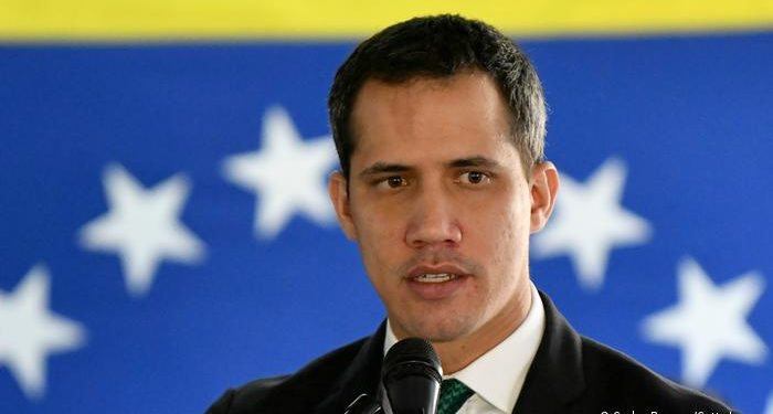 EEUU confirmó «ayudó» a Guaidó a salir de Colombia