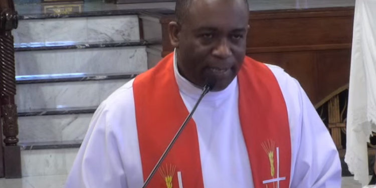 Iglesia Católica enrostra a Medio Ambiente su incapacidad