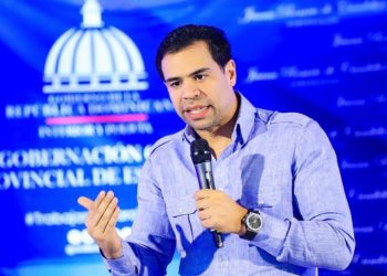 Robertico usa «discrecional dineral» en Propeep