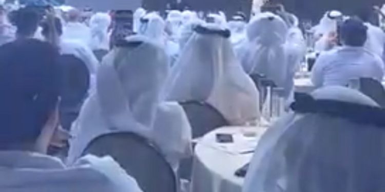 Por casi 15 millones de dólares subastan carro en Dúbai