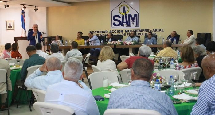 Taveras Guzmán se reune con empresarios