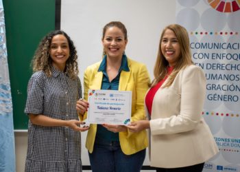 Capacitan en derechos humanos periodistas