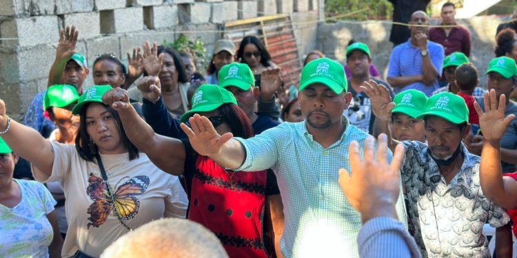 FP niega sus dirigentes en Barahona se juramenten en otros partidos