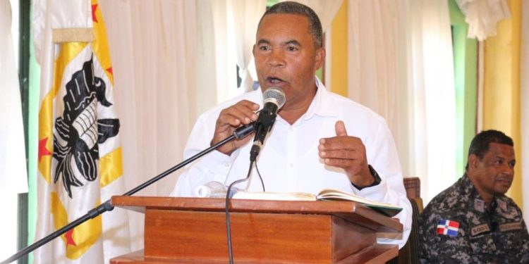 Sugieren «código de ética» maneje 4% para educación