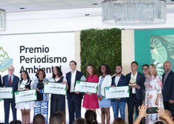 Entregan «Premio Periodismo Ambiental» a ganadores