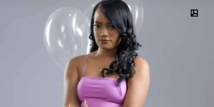 Expareja asesina estilista en salón de belleza