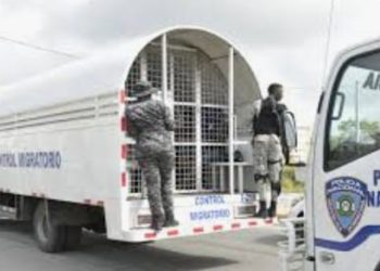 Detienen extranjeros en condición migratoria irregular