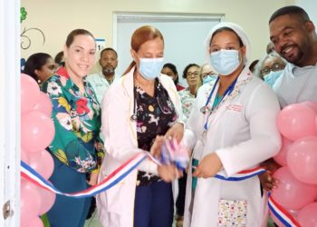 Hospital Jaime Mota inaugura sala “Mamá Canguro”