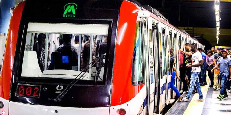 El servicio del metro, el teleférico y los semáforos quedaron fuera de funcionamiento producto al apagón nacional