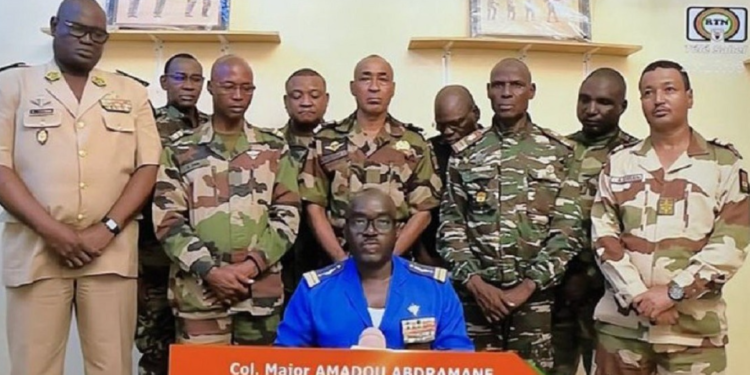 Militares anuncian un golpe de Estado en Níger