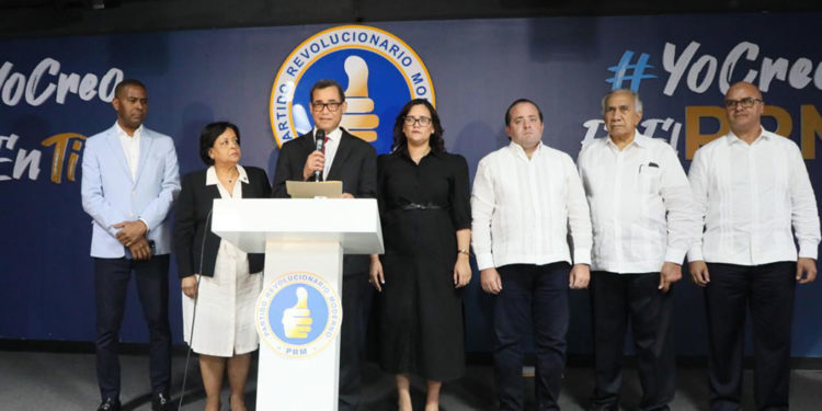 PRM-gobierno a favor «destituyan» miembros CC