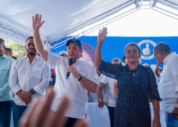 PRM juramenta alcaldesa de Polo