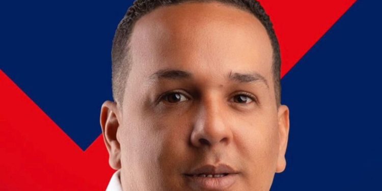 Ike aún no decide qué precandidato apoyar a la Alcaldía