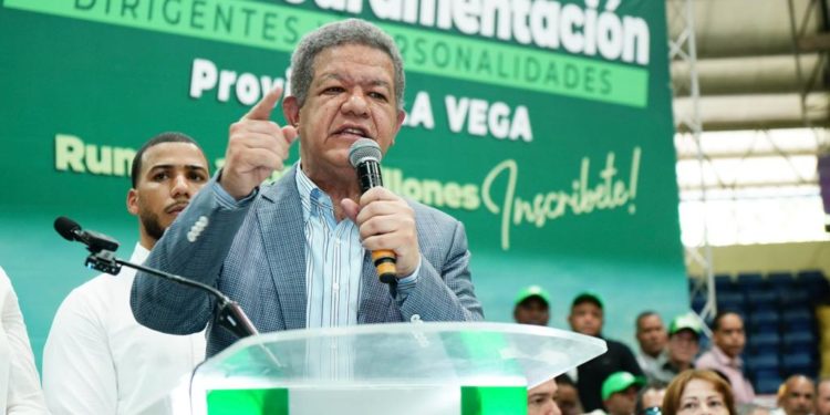 Leonel cuestiona «transparecia» del gobierno