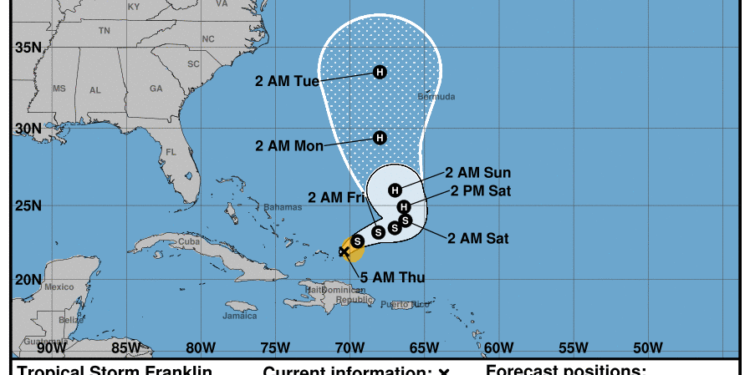 RD sigue influenciada por humedad e inestabilidad asociada a Franklin