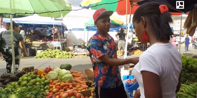 Va en aumento canasta básica