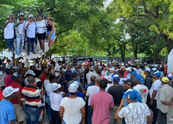 El Brisal manifiesta apoyo a Siquin