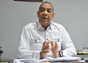 Deligne califica «tontería» PRM incluya a Danilo en su padrón