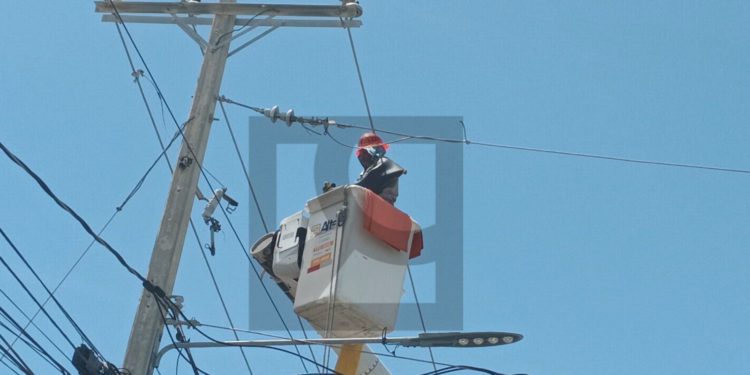 Varias casas sin luz en Punta Palma, Barahona