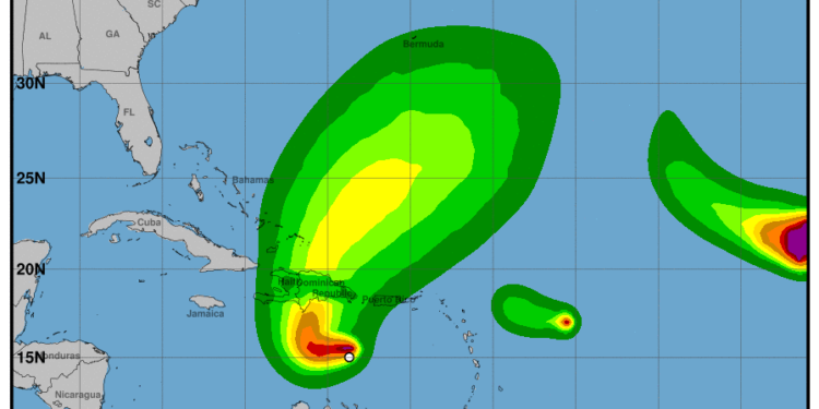 Franklin está a «380 km» al sur de Santo Domingo
