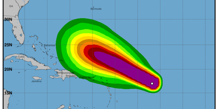 Lee provocará «oleaje» y «vientos anormales»