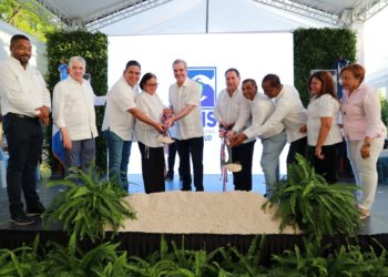 Inicia reconstrucción Hospital Jaime Sánchez