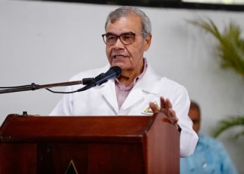 Senén Caba: «el dengue está fuera de control”