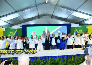 PAL proclama a Abinader