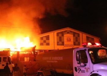 Incendio en mercado de Dajabón está controlado en 95%