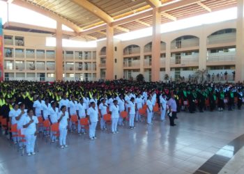 Escuelas Vocacionales anununcia graduación en el Sur