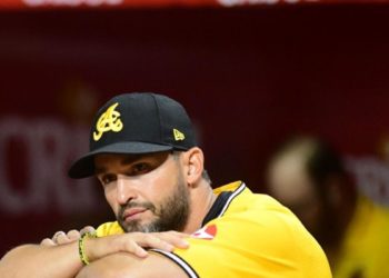 Águilas «botan» mánager