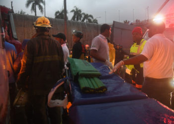 «8 muertos» por durrembe de pared