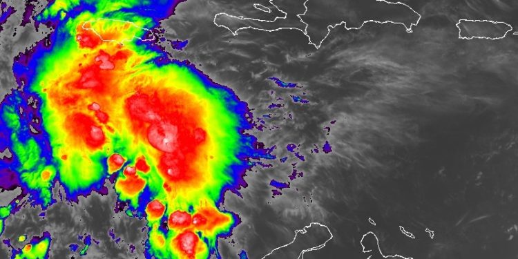 Barahona y Pedernales y otras provincias tendrán mayor impacto de lluvias que inician desde la madrugada de este viernes
