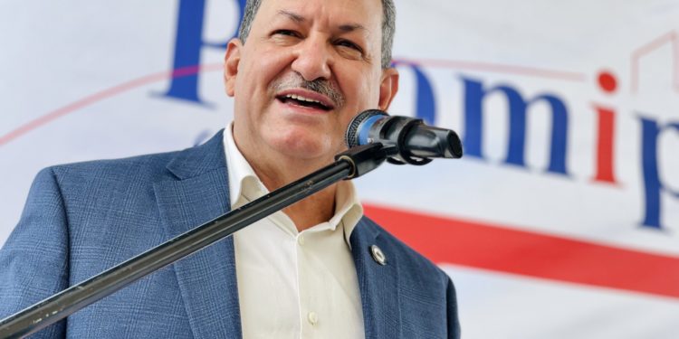 Porfirio Peralta admite empleados de Promipyme venden boletos para reelección de Abinader